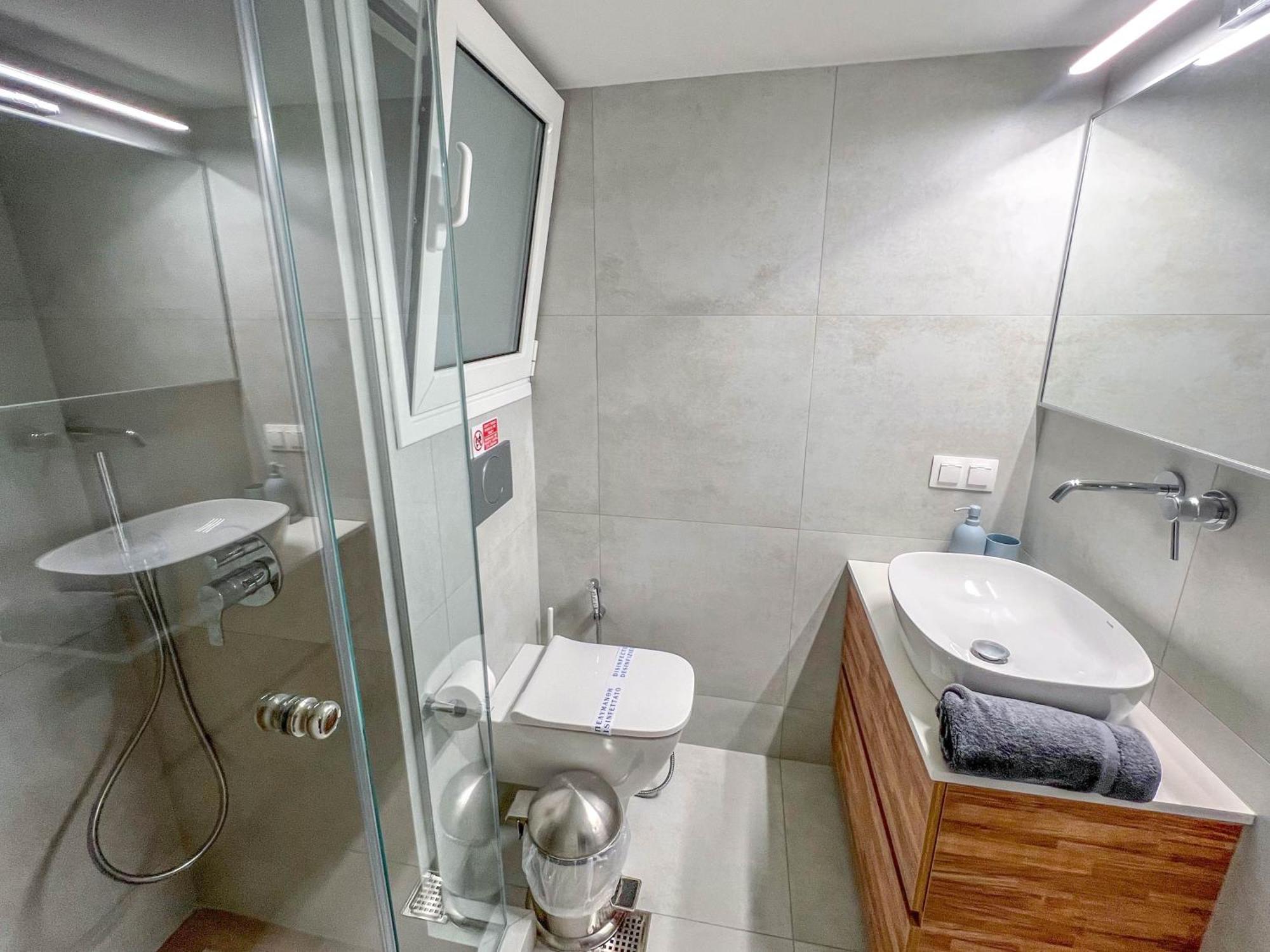 Family Two Bedroom Apartment Benaki Афіни Екстер'єр фото